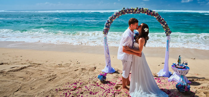 organizar-una-boda-en-la-playa